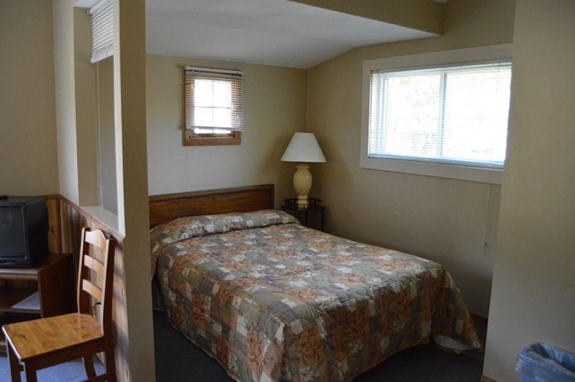 Kennebunk Gallery Motel And Cottages Экстерьер фото