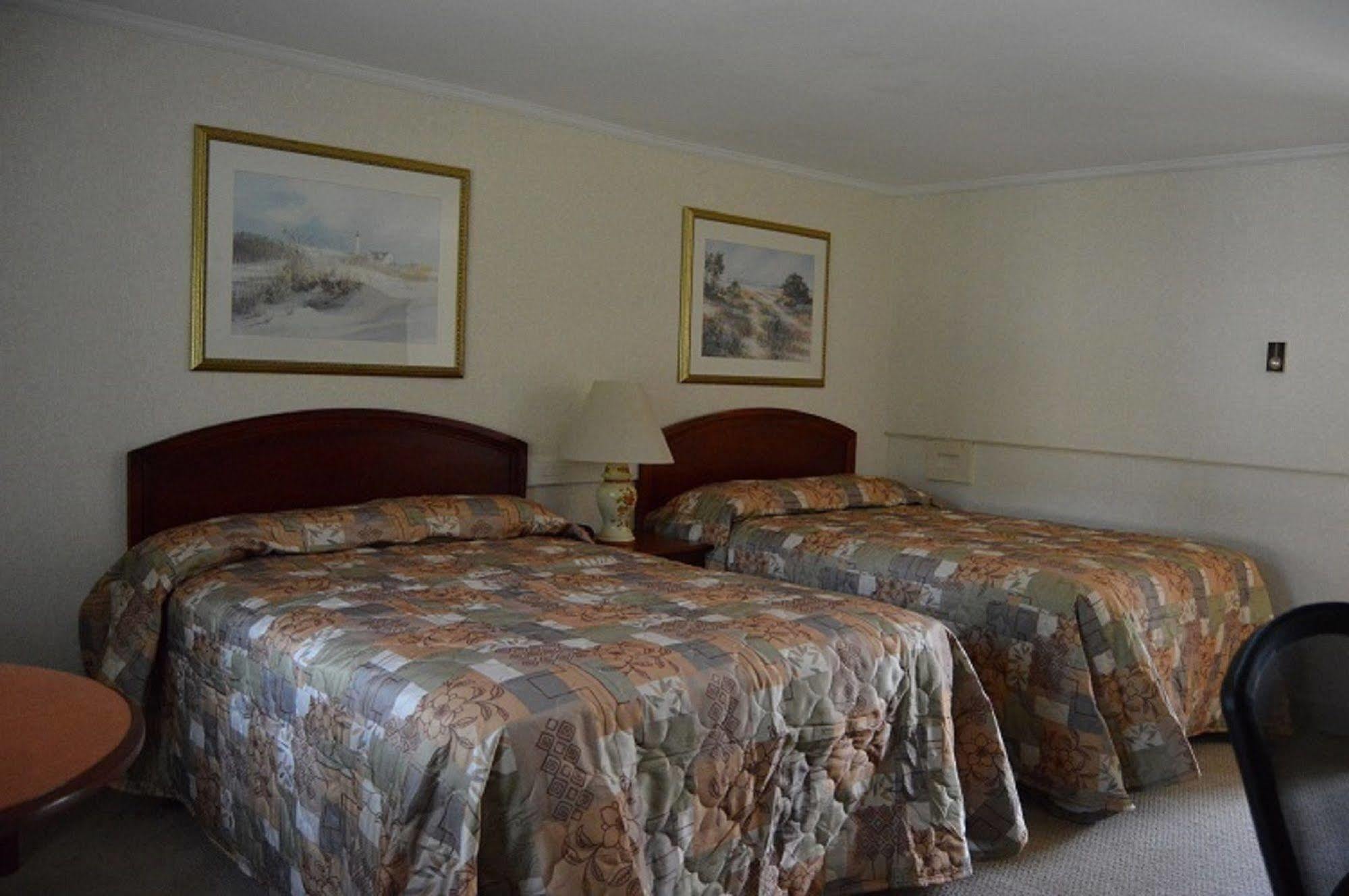 Kennebunk Gallery Motel And Cottages Экстерьер фото
