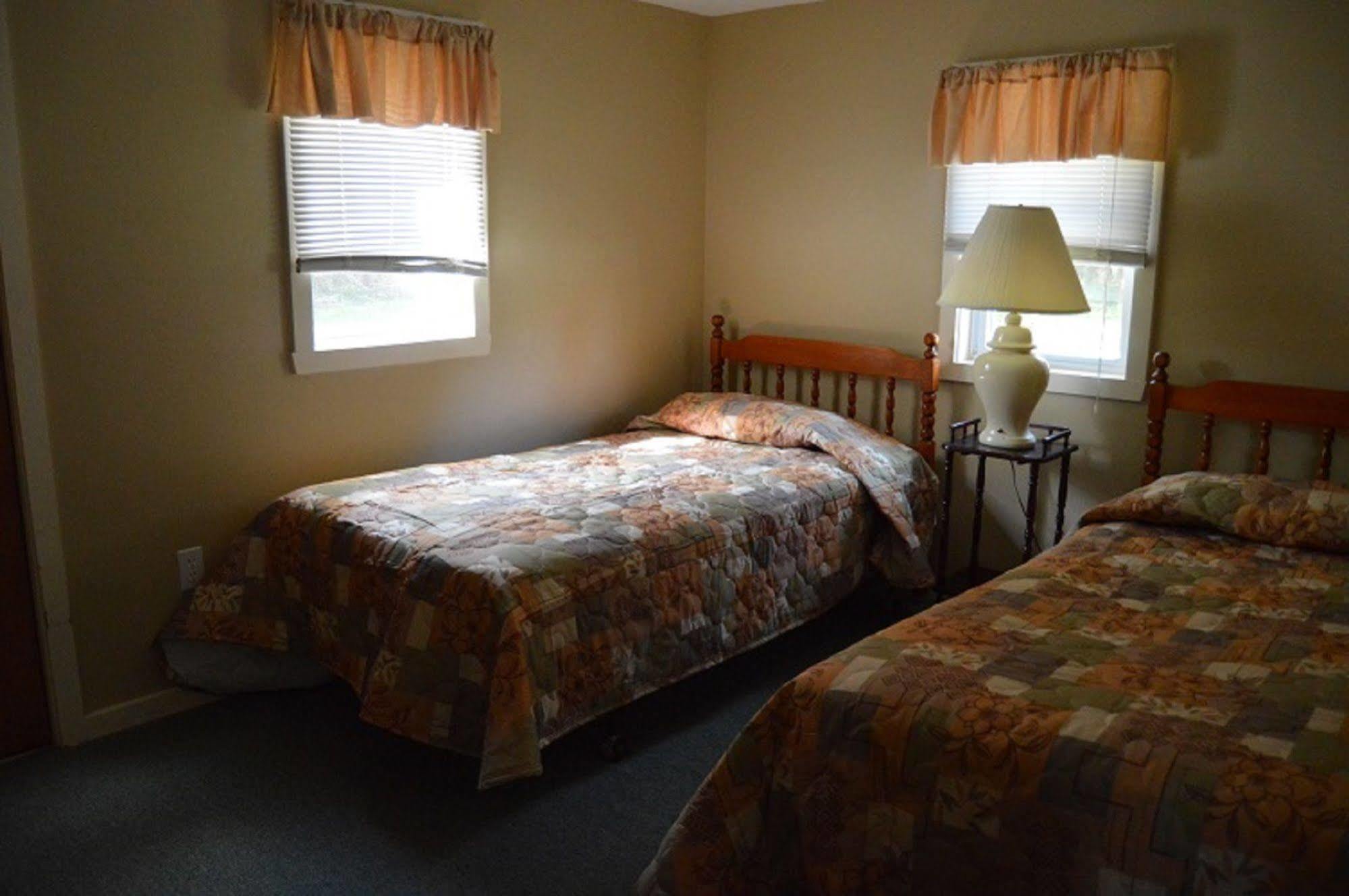 Kennebunk Gallery Motel And Cottages Экстерьер фото